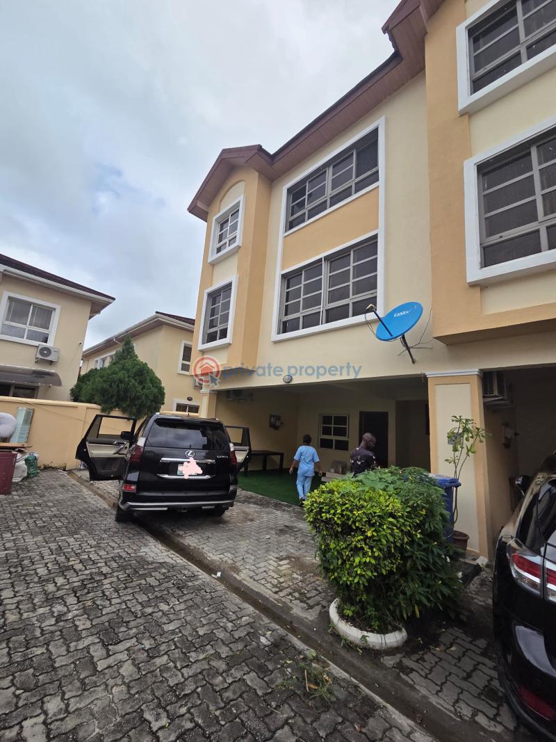 5 bedroom Terraced Duplex For Rent Bourdillon Court Chevron Drive Lekki Lagos - 0