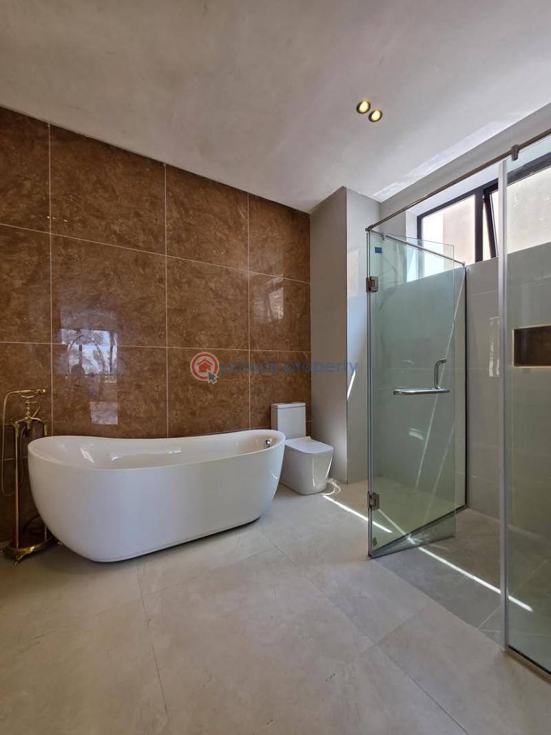 5 bedroom Detached Duplex For Sale Osapa London Lekki Lagos - 18