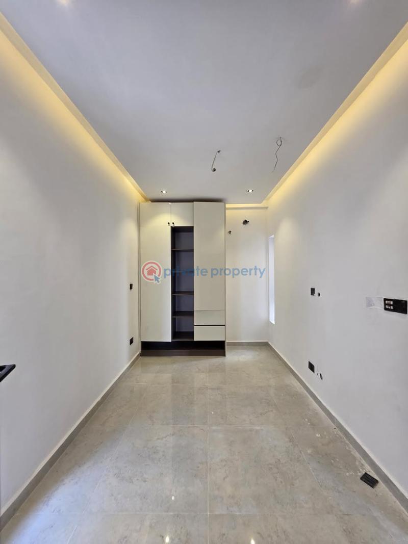 5 bedroom Detached Duplex For Sale Osapa London Lekki Lagos - 13
