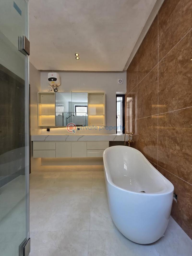 5 bedroom Detached Duplex For Sale Osapa London Lekki Lagos - 19