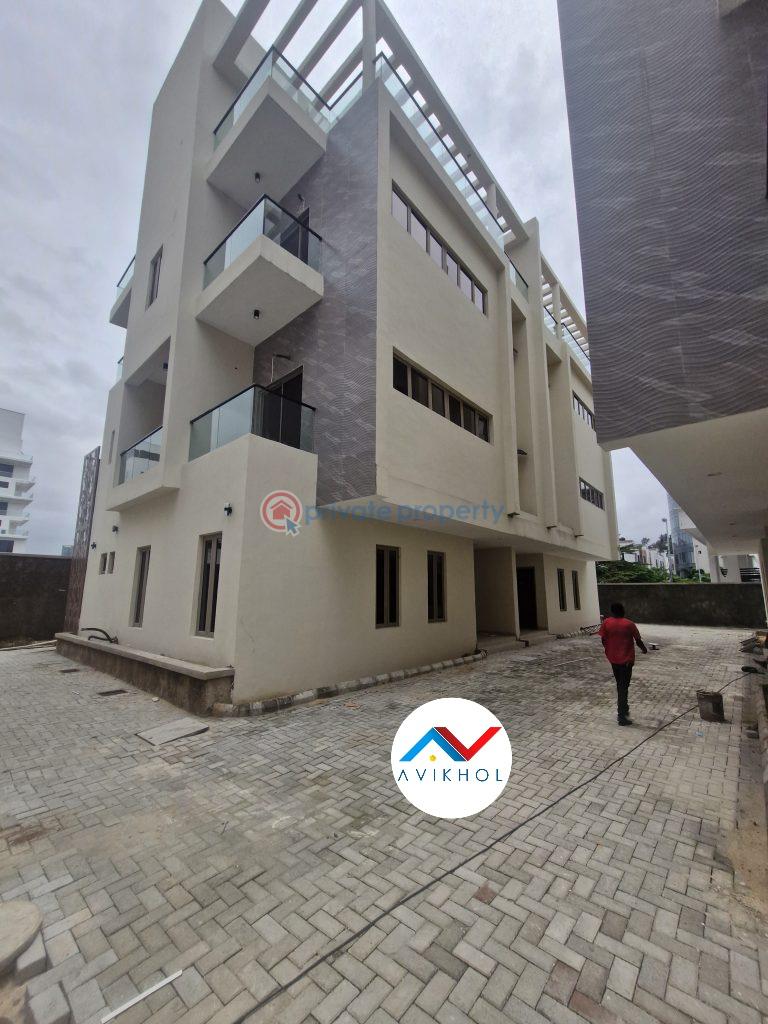 Serviced 5 bedroom semi-detached duplex with bq - 0 5 bedroom Semi detached Duplex For Sale Banana Island Ikoyi Lagos - 0