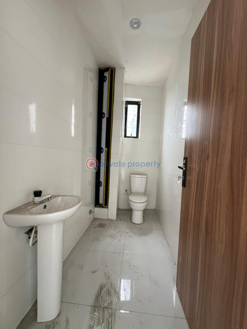 Shop For Rent Orchid Road Along Lekki Expressway Lagos - 4