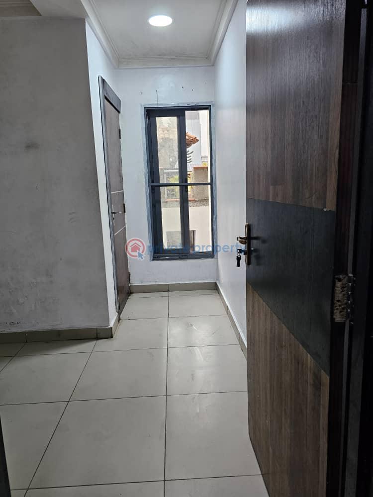 1 bedroom Room or Boys Quarter For Rent Oniru Estate Oniru Victoria Island Lagos - 3