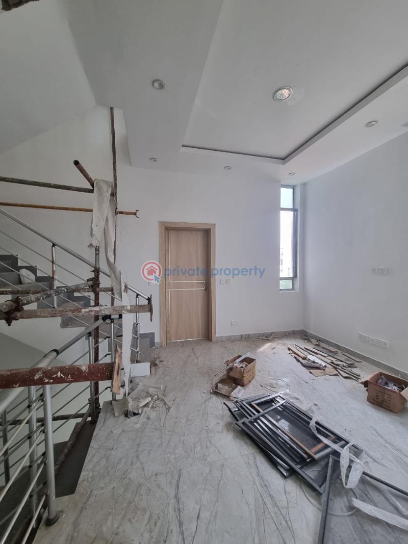 Serviced brand new 4 bedroom terrace duplex with bq within a mini estate - 1 4 bedroom Terraced Duplex For Rent Freedom Way Lekki Phase 1 Lagos - 1