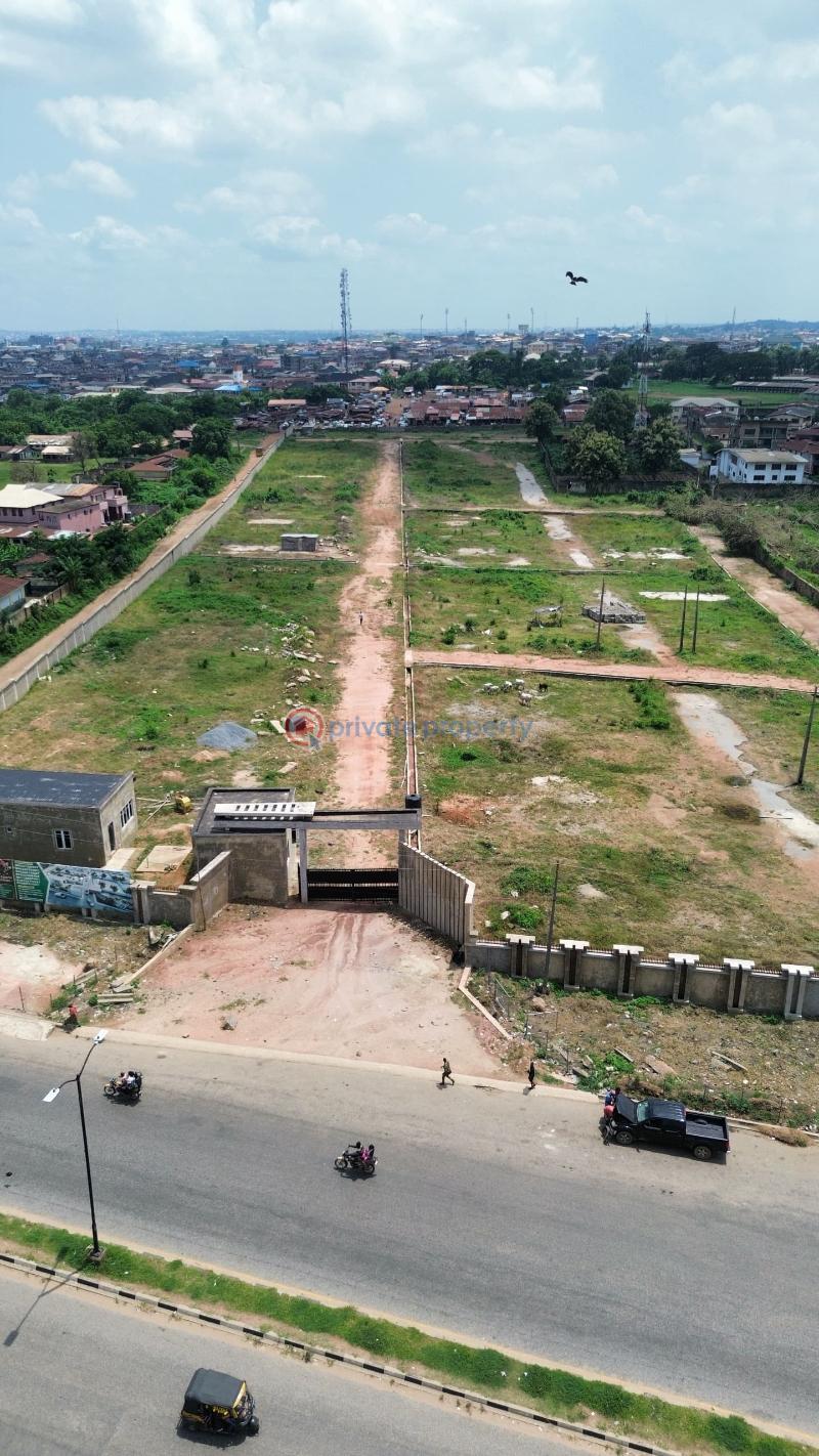 Residential Land For Sale Molete Court Molete Ibadan Oyo - 0