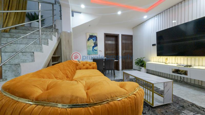 Serviced furnished 2 bedroom flat with pool - 2 2 bedroom Block Of Flats For Rent Ikate Lekki Phase 1 Lagos - 2