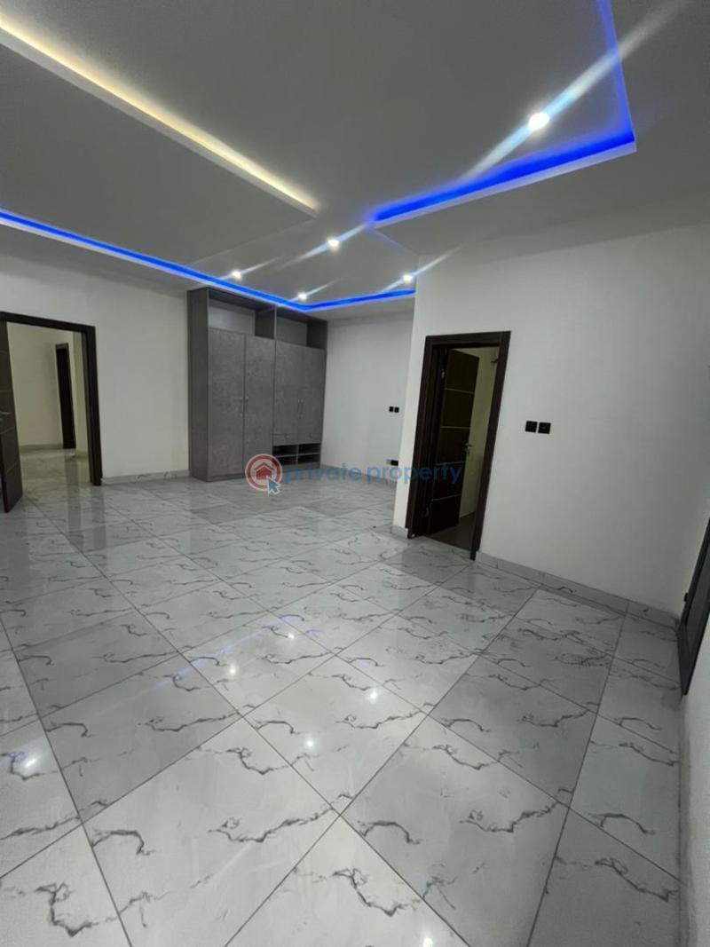 1 bedroom Self Contain For Rent Mobil Road Ilaje Ajah Lagos - 0