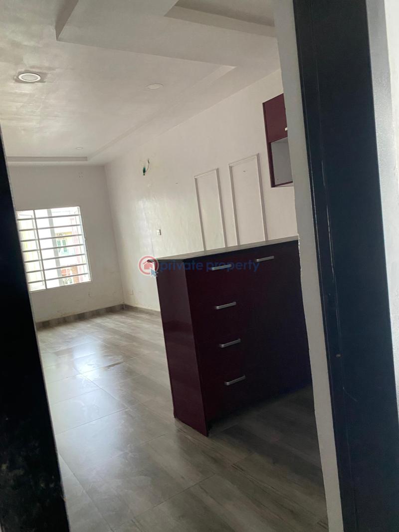 1 bedroom Mini Flat For Rent Ikate Elegushi Lekki Lagos - 7