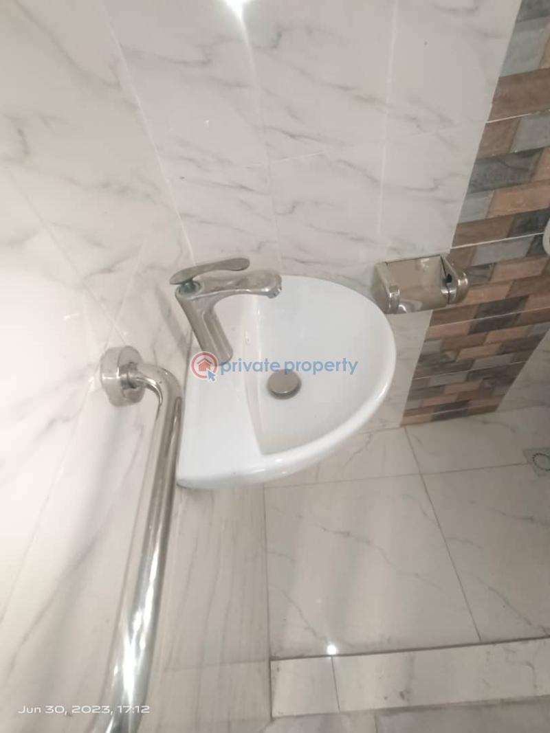 1 bedroom Mini Flat For Rent Ikoyi Lagos - 6