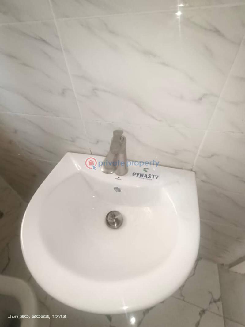 1 bedroom Mini Flat For Rent Ikoyi Lagos - 1