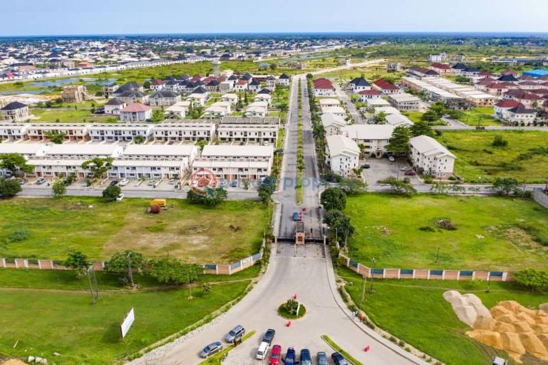 Residential Land For Sale Sapphire Garden Estate, Lekki Expressway. Sangotedo Lagos - 1
