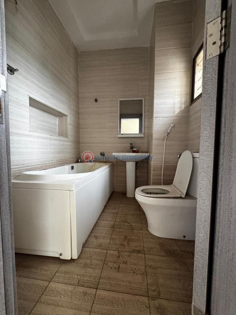 2 bedroom Block Of Flats For Rent Katampe Ext. Abuja Phase 2  - 7