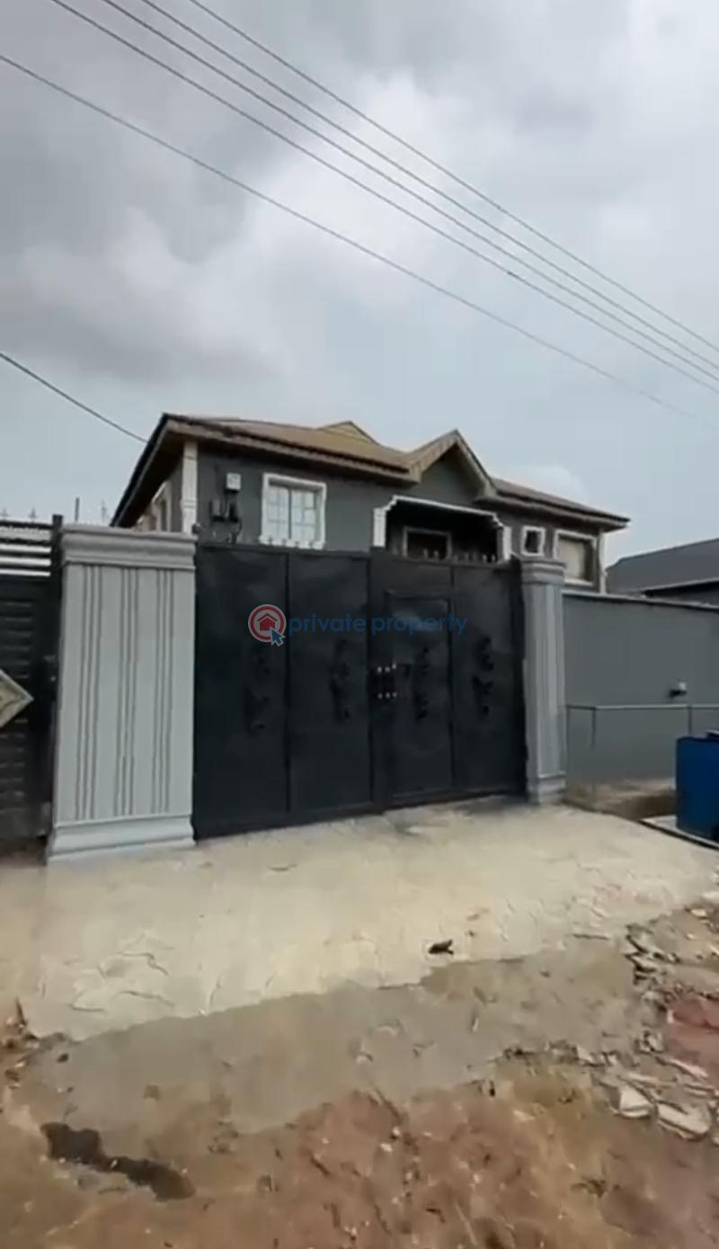 Block Of Flats For Sale Ige Estate Ikola Command Ipaja Lagos* Iyana Ipaja Lagos - 0