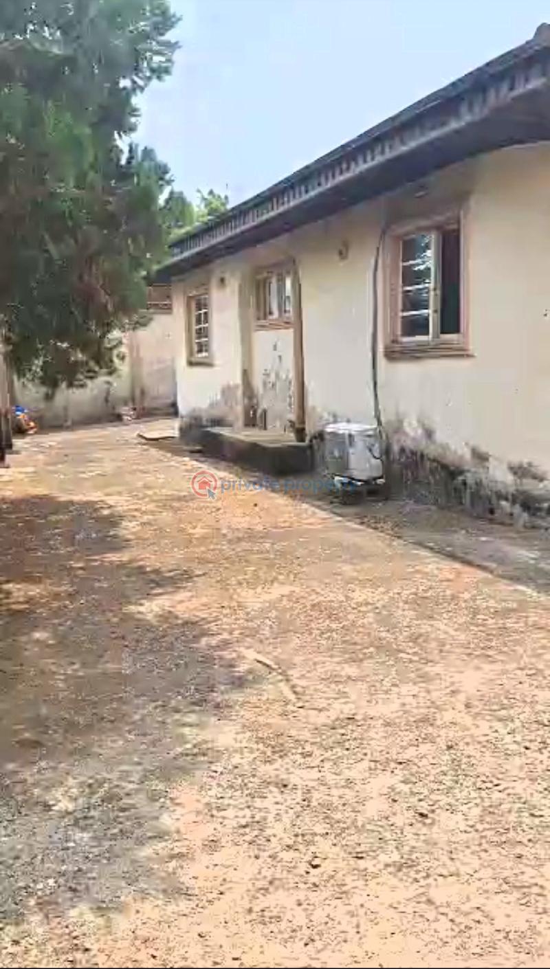 Block Of Flats For Sale Akpabor Off Choice Gate First Ugbor Gra Benin Edo - 3