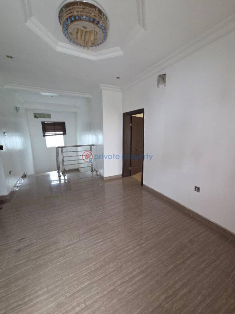 1 bedroom Block Of Flats For Rent Mobile Ilaje Ilaje Ajah Lagos - 3