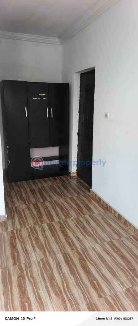 Room or Boys Quarter For Rent Marshy Hills Estate, Akins Addo Ajah Lagos - 3