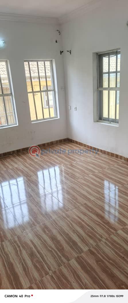 Room or Boys Quarter For Rent Marshy Hills Estate, Akins Addo Ajah Lagos - 5