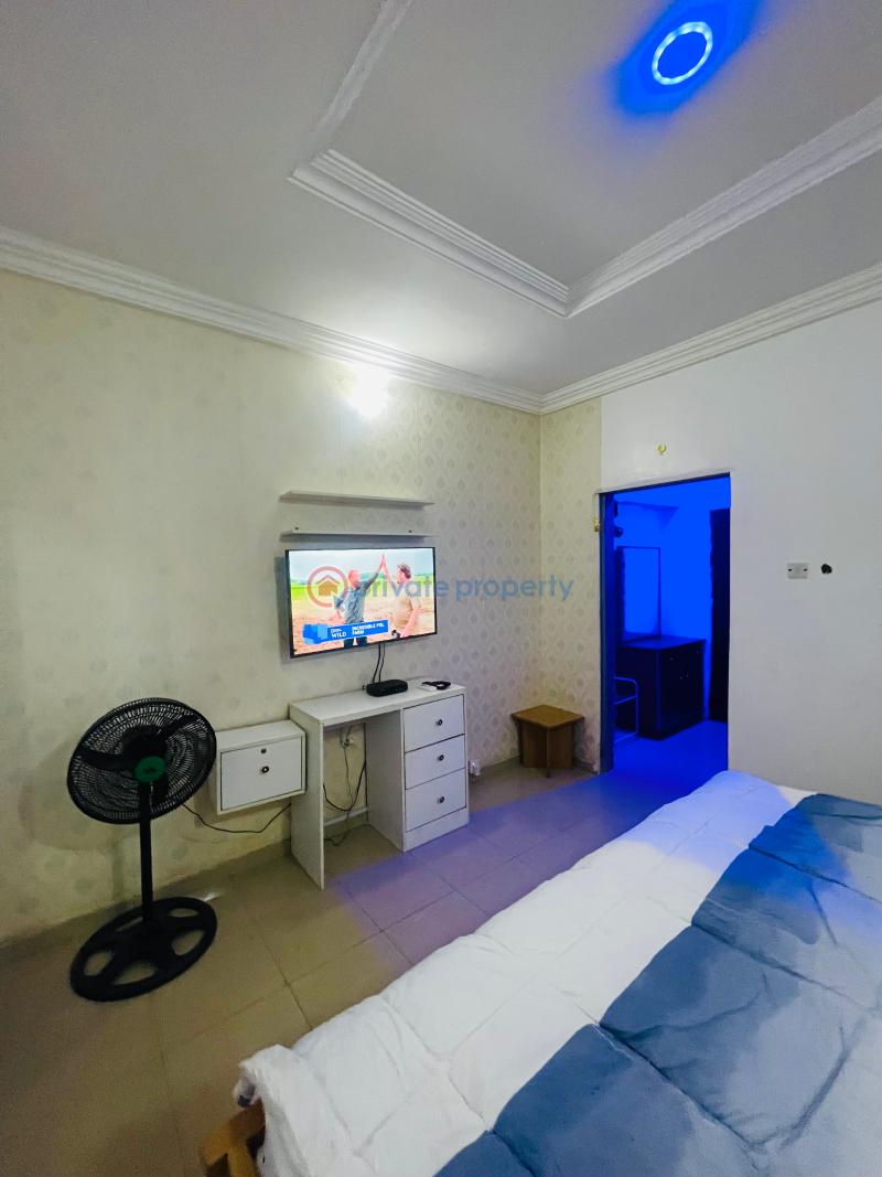 4 bedroom Shared Apartment Short let Off Arab Road Kubwa Abuja Phase 4  - 6