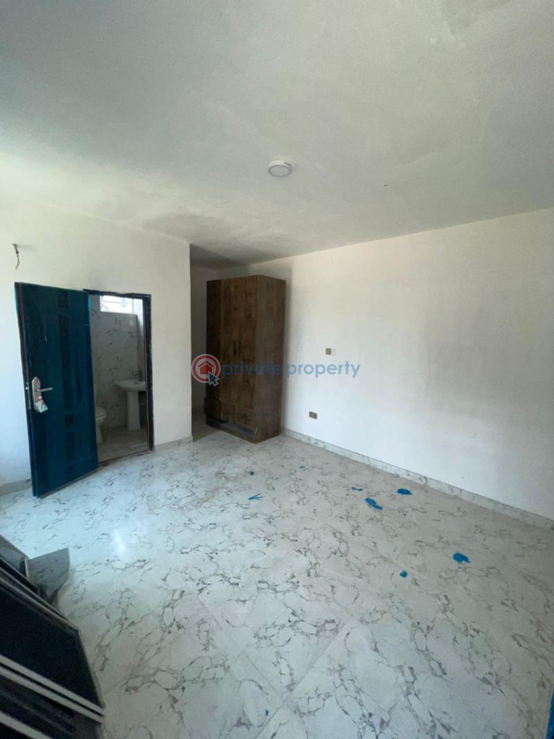 1 bedroom Mini Flat For Rent Ikota Lekki Lagos - 4