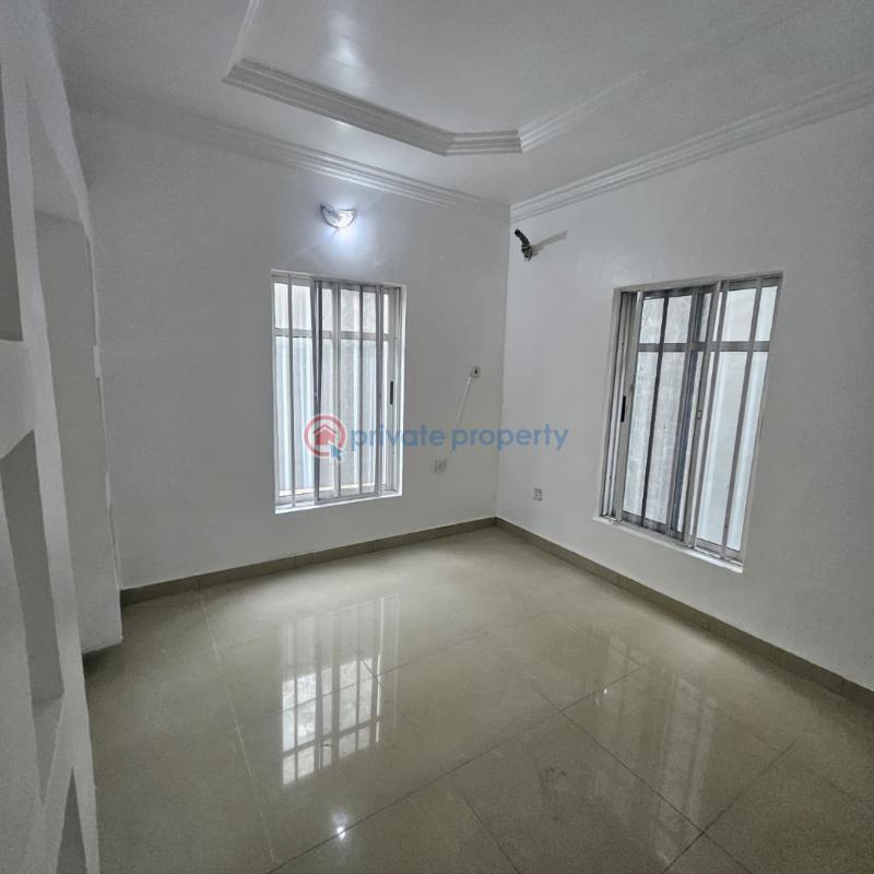 2 bedroom Block Of Flats For Rent Magodo Gra 2 Shangisha Kosofe/Ikosi Lagos - 4