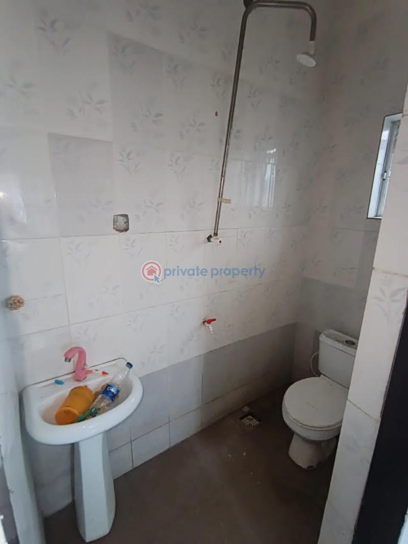 3 bedroom Flat & Apartment For Rent Sangotedo Ajah Lagos - 18