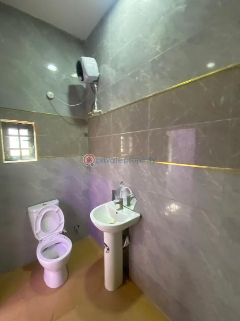 2 bedroom Flat & Apartment For Rent Sangotedo Ajah Lagos - 12