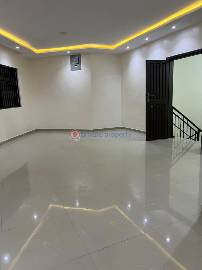 3 bedroom Duplex For Rent Ikeja GRA Lagos - 6
