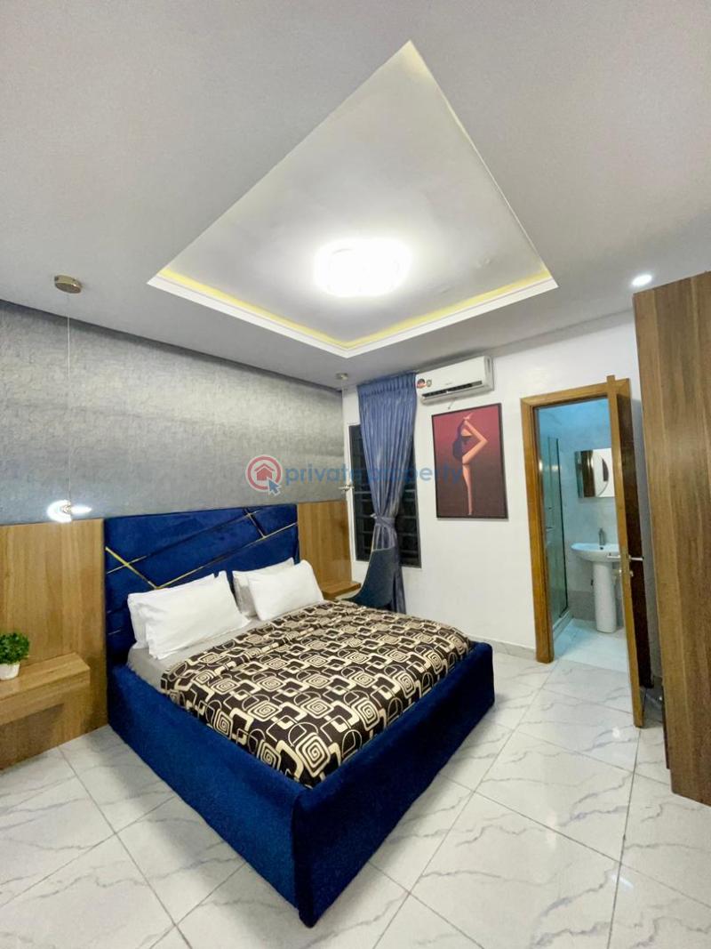 3 bedroom Flat & Apartment For Rent Lekki Phase 1 Lagos - 1