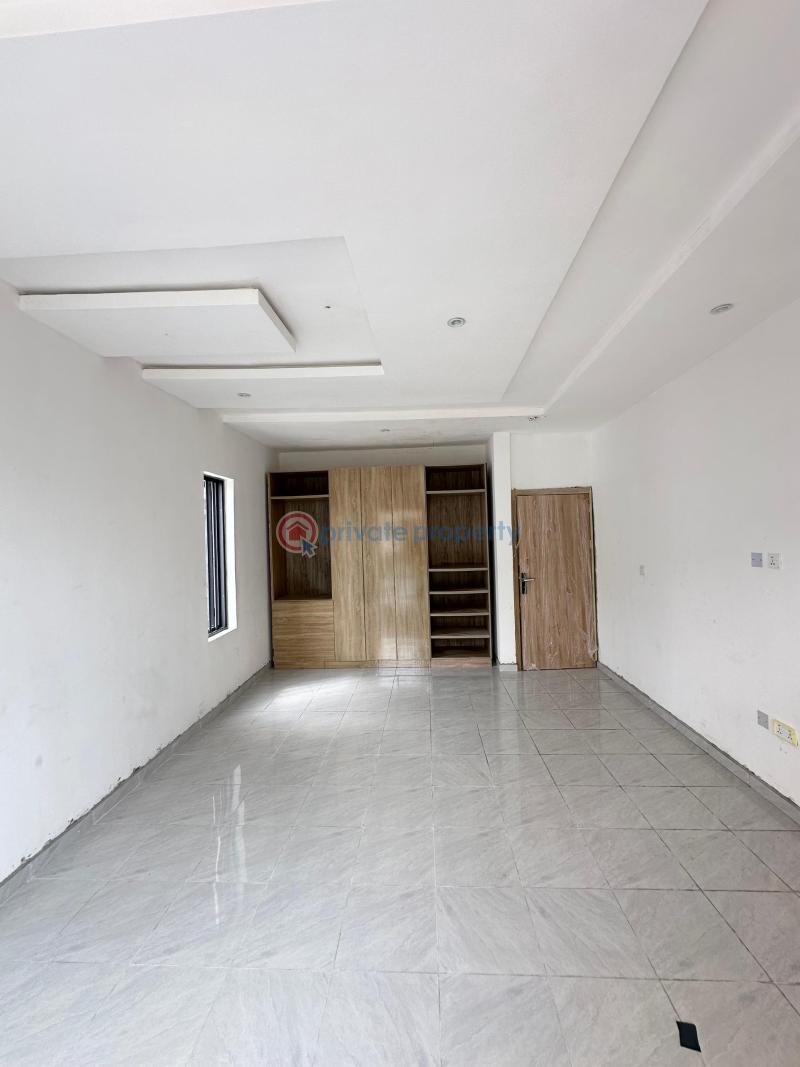 4 bedroom Semi detached Duplex For Sale Ologolo Lekki Lagos - 13