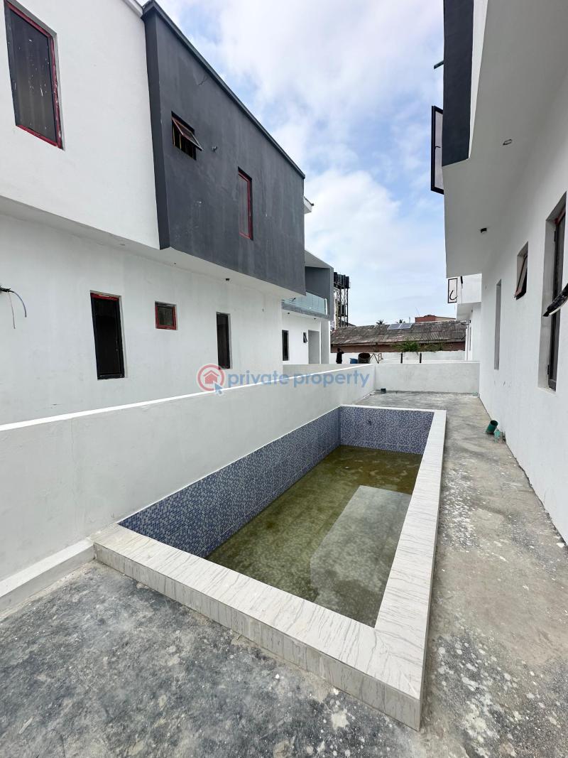 4 bedroom Semi detached Duplex For Sale Ologolo Lekki Lagos - 9