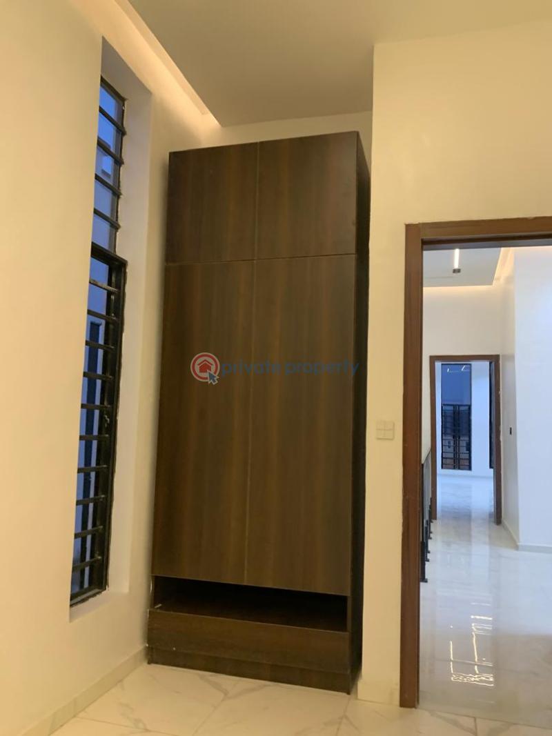 5 bedroom Detached Duplex For Sale Ikota Eti Osa Lagos State Ikota Lekki Lagos - 4