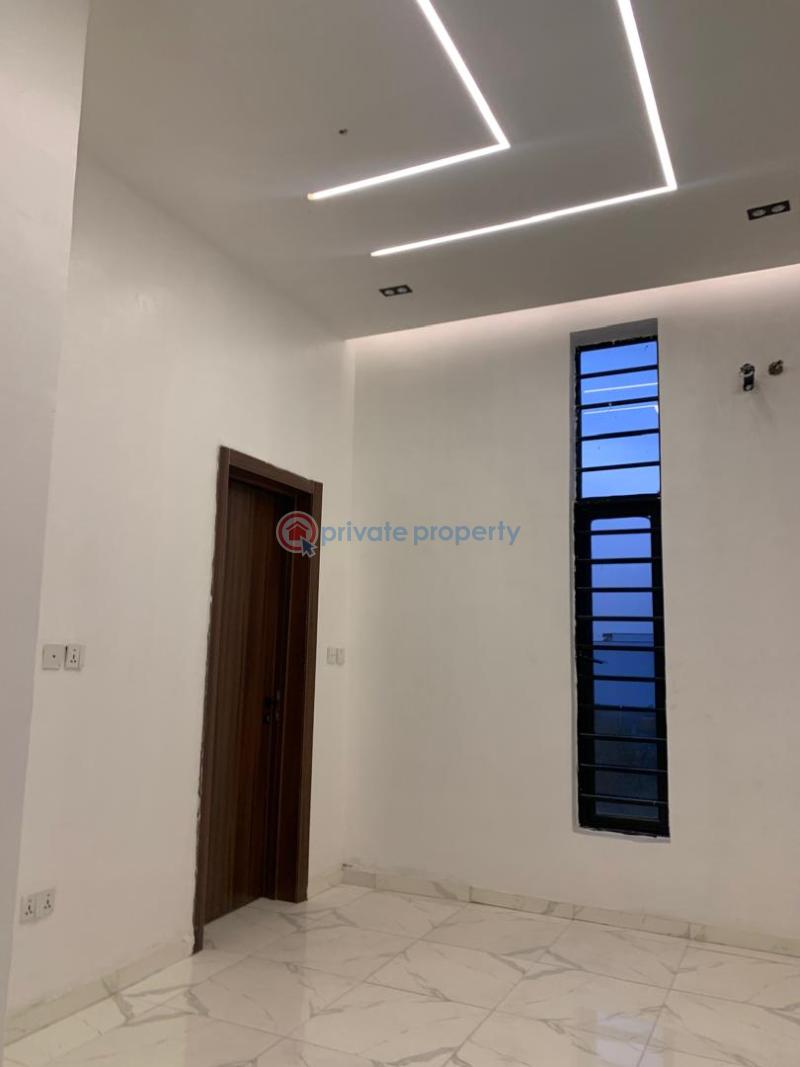 5 bedroom Detached Duplex For Sale Ikota Eti Osa Lagos State Ikota Lekki Lagos - 2