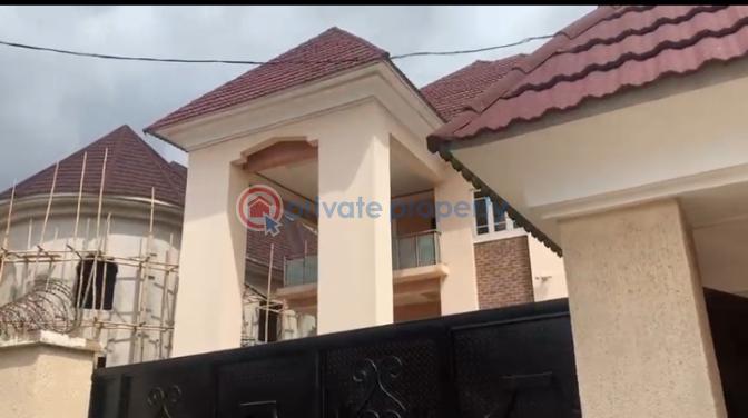 6 bedroom Duplex For Sale Hillcrest Estate At Ronan Store Uwani/agbani Enugu Area  - 1
