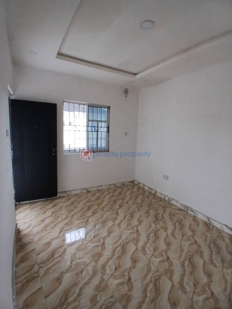 1 bedroom Mini Flat For Rent Unity Estate Badore Ajah Lagos - 3