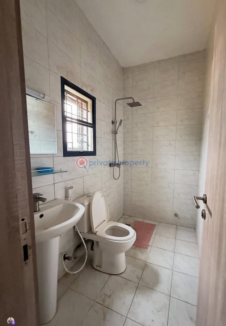 3 bedroom Block Of Flats For Rent Durumi Districts Durumi Abuja Phase 2  - 1