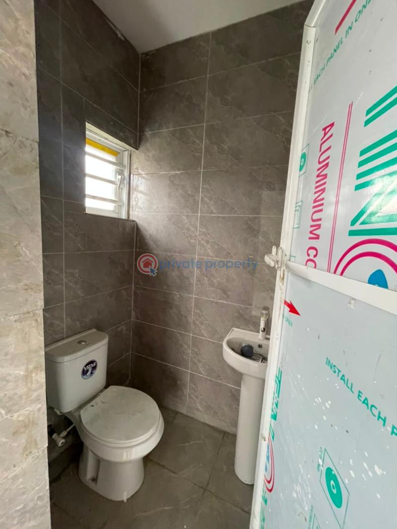 2 bedroom Flat & Apartment For Rent General Paint By Atlantic Nominee Estate Ajah Lagos - 5