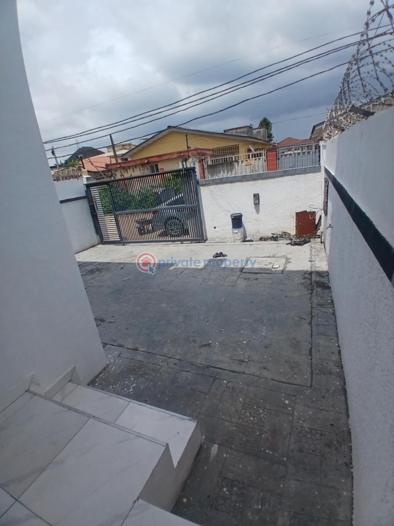 4 bedroom Semi detached Duplex For Sale Sangotedo Ajah Lagos - 3