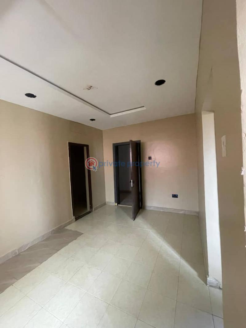 1 bedroom Mini Flat For Rent Canal West Estate Osapa London Lekki Lagos - 1