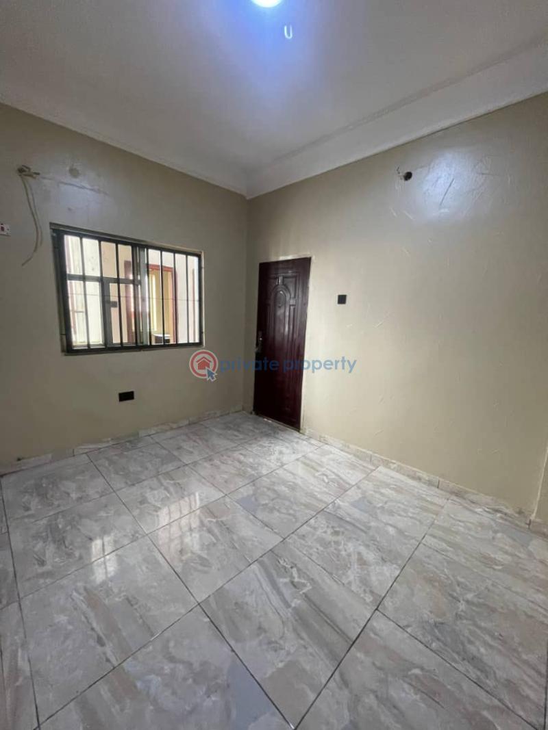 1 bedroom Mini Flat For Rent Canal West Estate Osapa London Lekki Lagos - 5