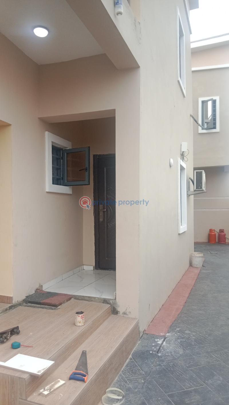 1 bedroom Self Contain For Rent Abraham Adesanya Bustop Abraham Adesanya Ajah Lagos - 0