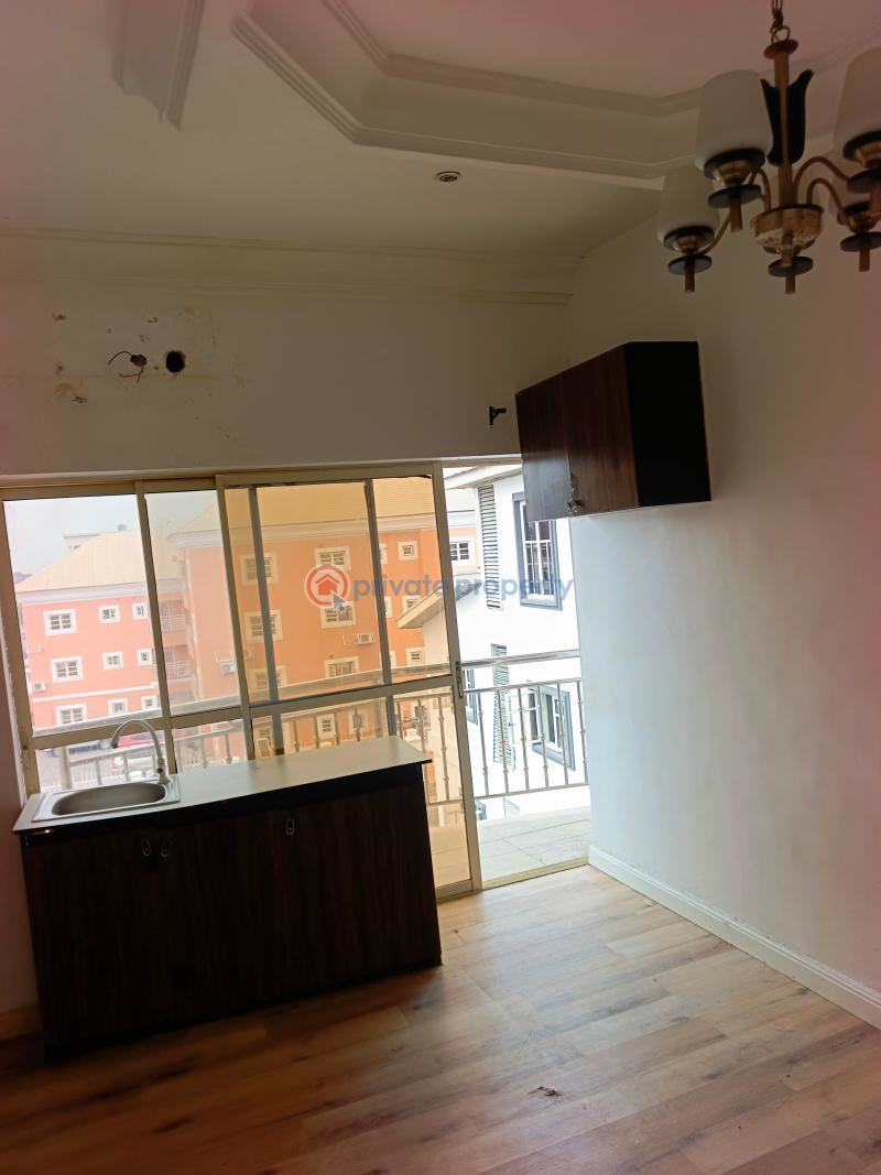 1 bedroom Mini Flat For Rent Osapa London Lekki Lagos - 1