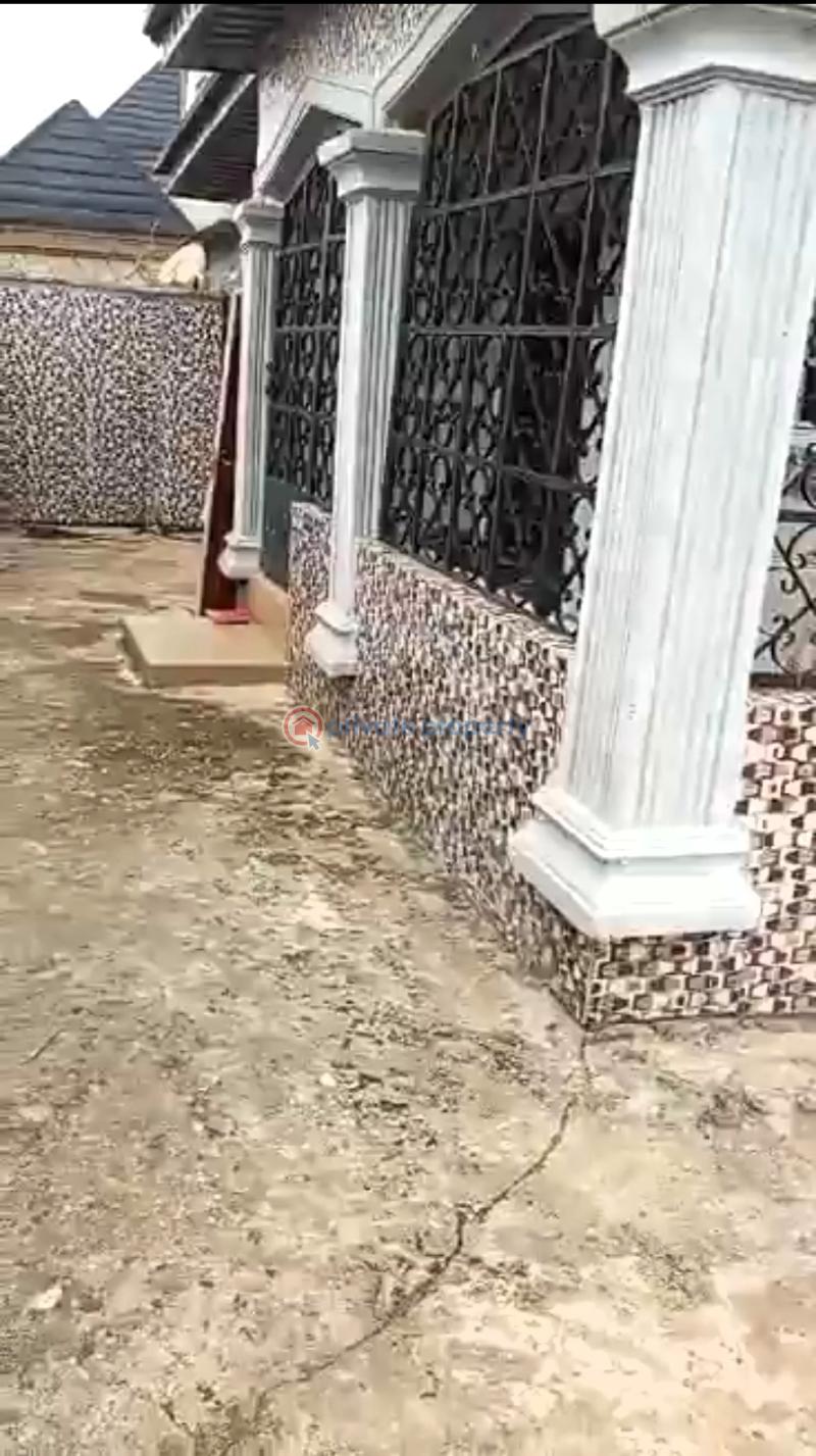 Block Of Flats For Sale Aruogba In A Very Good N Accessible Location Benin Edo - 4