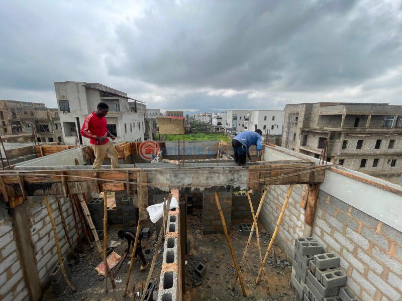 4 bedroom Terrace For Sale Idugwari Life Camp Abuja Phase 3  - 2