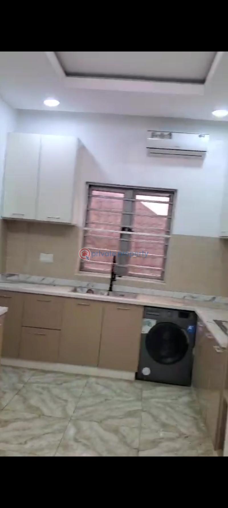 3 bedroom Block Of Flats For Rent Shonibare Estate Maryland Lagos - 2