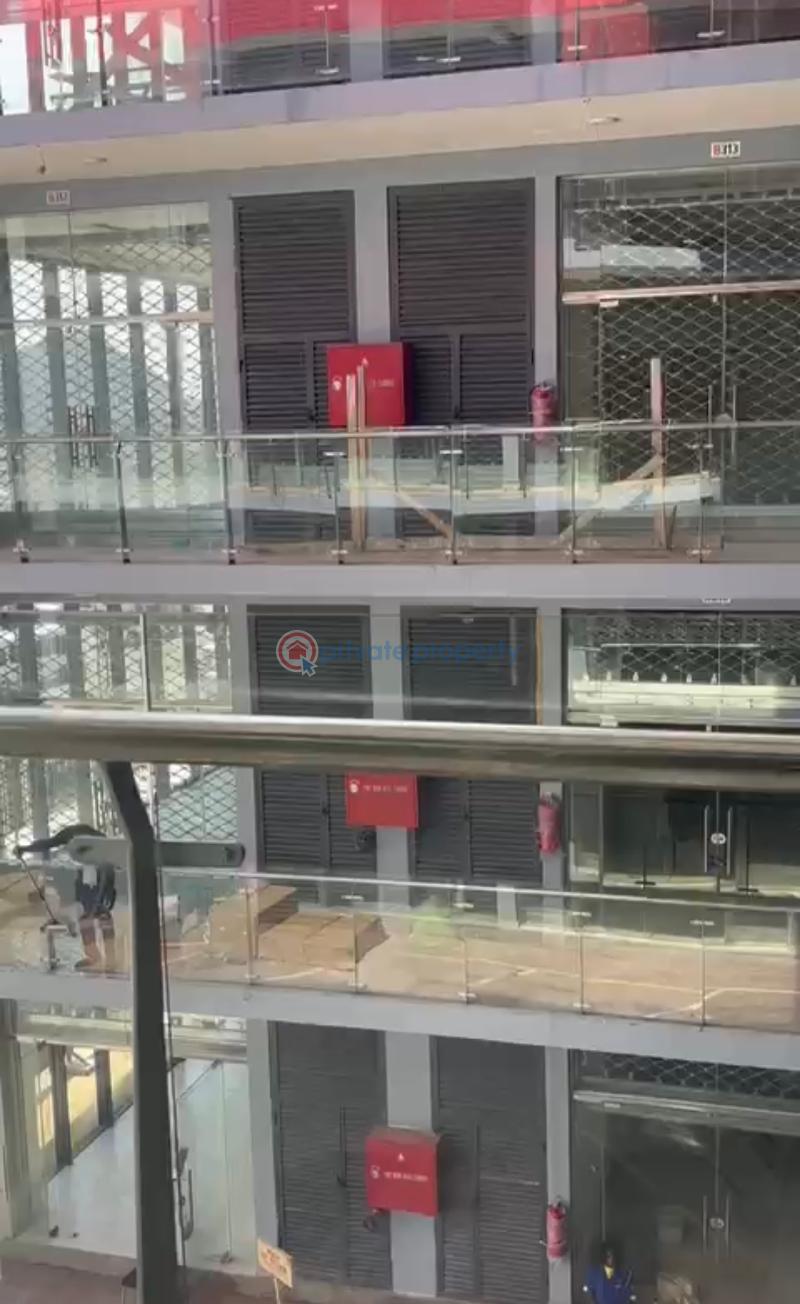 Mall/Complex/Plaza For Sale Wuse 2 Wuse II Abuja Phase 1  - 3