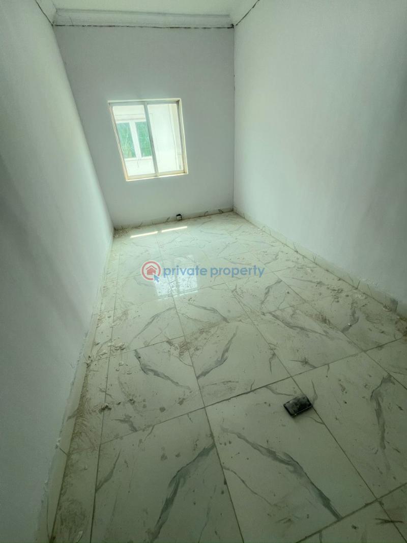 Shop For Rent Heart Of Lekki Lekki Phase 1 Lagos - 3