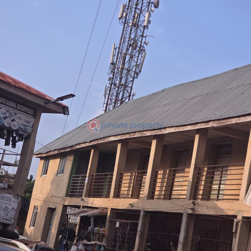 Shop For Sale Beside Idi Ogungun Primary Health Centre Gate Area Ibadan Agodi Ibadan Oyo - 0