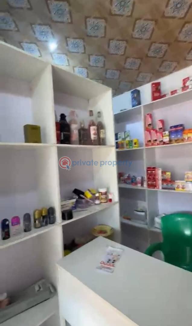 Shop For Rent In A Busy Street At Presidential Road Enugu Area  - 2