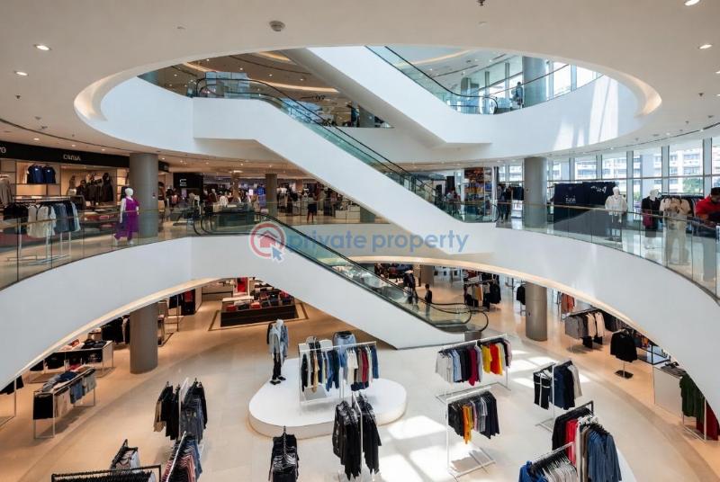 Mall/Complex/Plaza For Sale Opposite Shoprite Sangotedo Ajah Ajah Lagos - 2