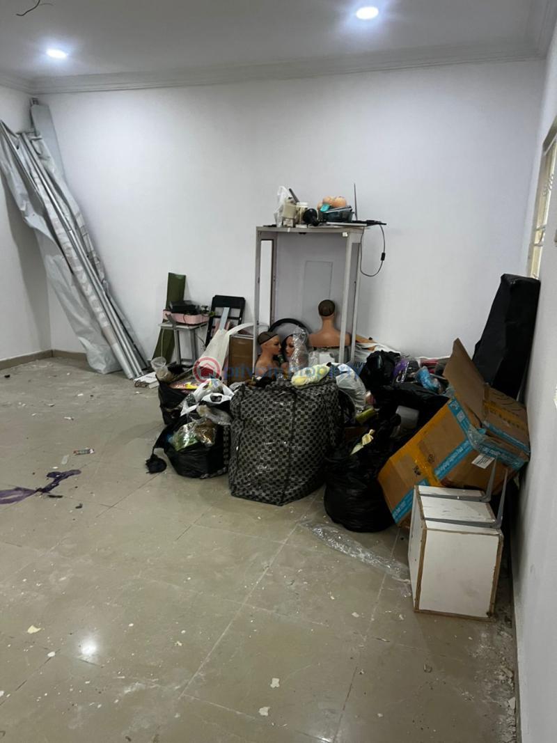 Shop For Rent Lekki Phase 1 Lagos - 2